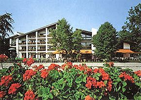 Hotel Ludwig Am Seidlpark Мурнау-ам-Штаффельзее Экстерьер фото